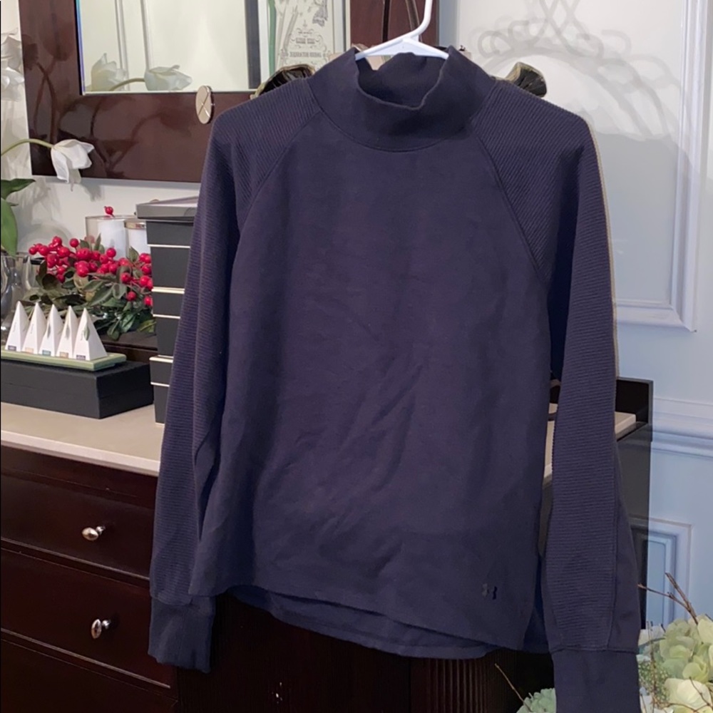 Under Armour Turtle Neck - image 1